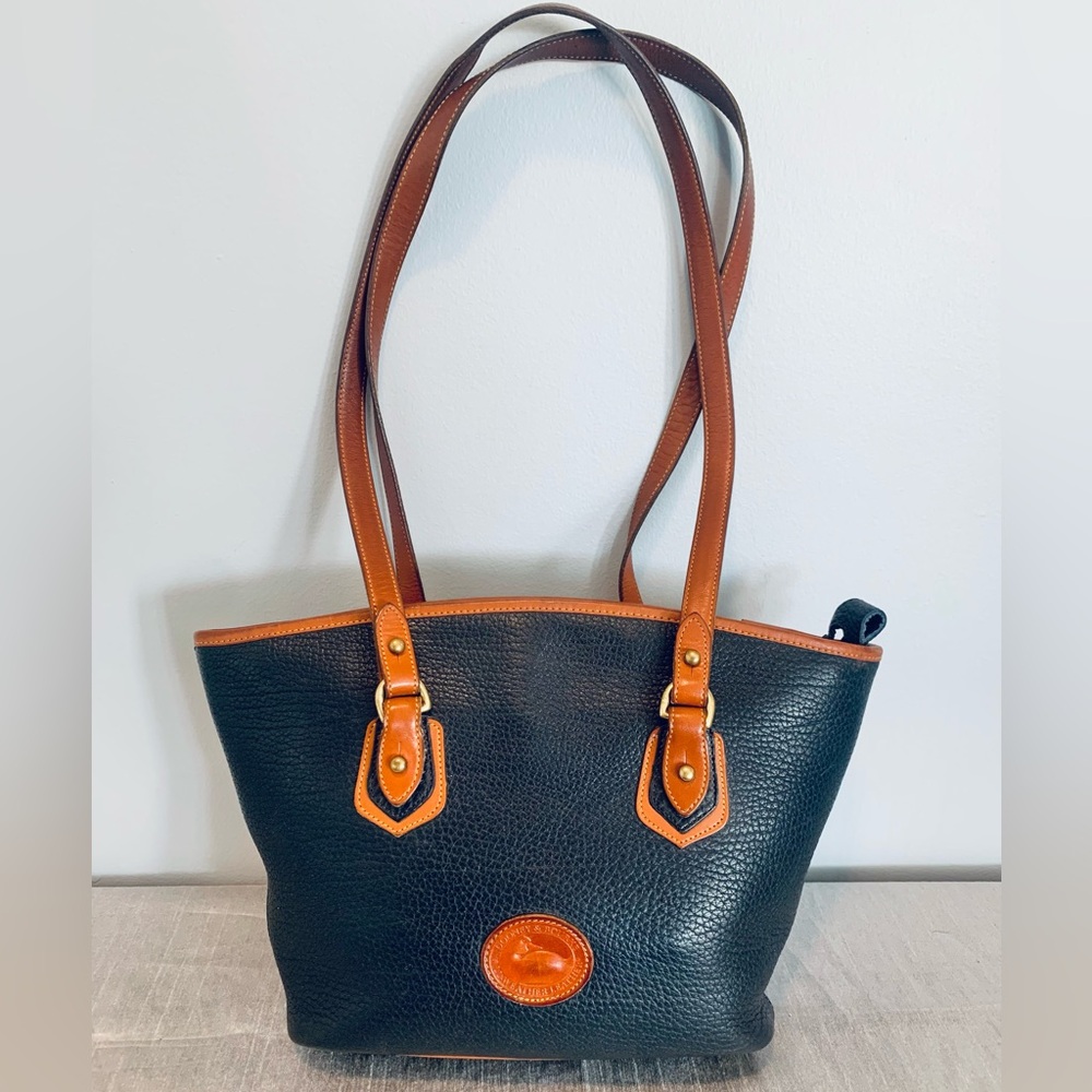 Vintage Dooney & Bourke AWL Navy Blue Pebble Leather Medium Shoulder Tote Bag